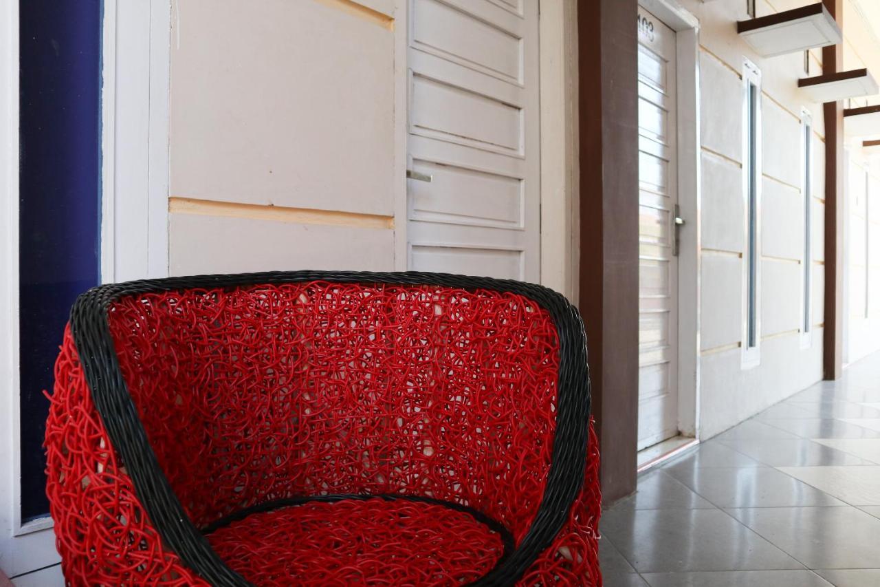 Oyo 2202 Delima Guest House Syariah Padang  Eksteriør billede