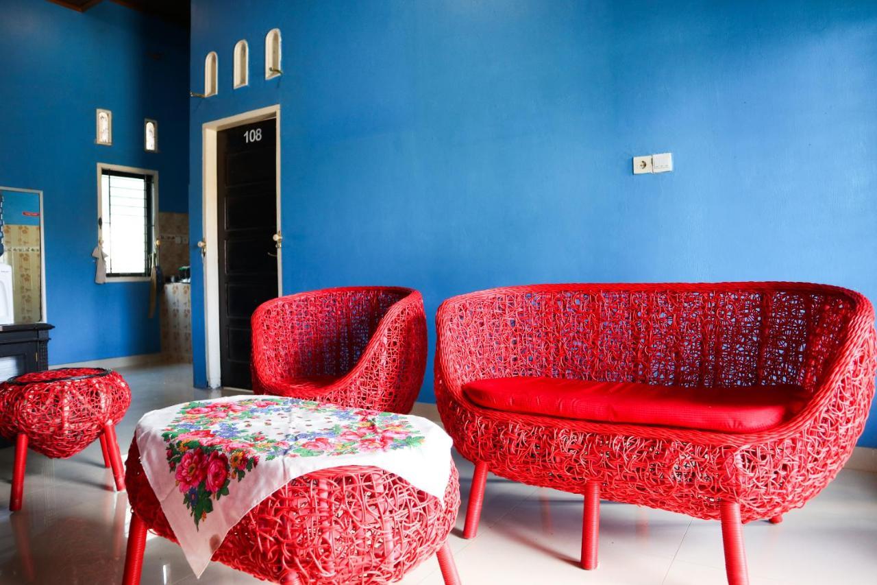Oyo 2202 Delima Guest House Syariah Padang  Eksteriør billede